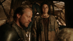 extant_GameOfThrones_1x10-FireAndBlood_2390