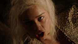 extant_GameOfThrones_1x10-FireAndBlood_2396