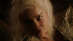 extant_GameOfThrones_1x10-FireAndBlood_2403