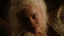 extant_GameOfThrones_1x10-FireAndBlood_2404