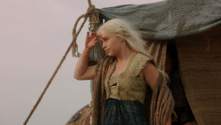 extant_GameOfThrones_1x10-FireAndBlood_2430