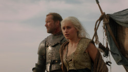 extant_GameOfThrones_1x10-FireAndBlood_2438