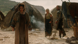 extant_GameOfThrones_1x10-FireAndBlood_2444