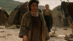 extant_GameOfThrones_1x10-FireAndBlood_2449