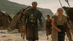 extant_GameOfThrones_1x10-FireAndBlood_2459