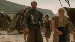extant_GameOfThrones_1x10-FireAndBlood_2460
