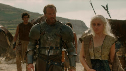 extant_GameOfThrones_1x10-FireAndBlood_2464
