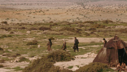 extant_GameOfThrones_1x10-FireAndBlood_2477