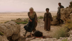extant_GameOfThrones_1x10-FireAndBlood_2492