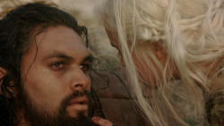 extant_GameOfThrones_1x10-FireAndBlood_2522