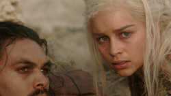 extant_GameOfThrones_1x10-FireAndBlood_2539
