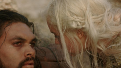 extant_GameOfThrones_1x10-FireAndBlood_2557