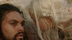 extant_GameOfThrones_1x10-FireAndBlood_2559