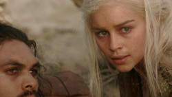 extant_GameOfThrones_1x10-FireAndBlood_2564