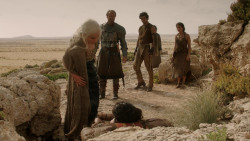 extant_GameOfThrones_1x10-FireAndBlood_2573