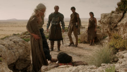 extant_GameOfThrones_1x10-FireAndBlood_2574