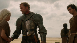 extant_GameOfThrones_1x10-FireAndBlood_2580
