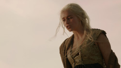 extant_GameOfThrones_1x10-FireAndBlood_2621