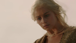extant_GameOfThrones_1x10-FireAndBlood_2663