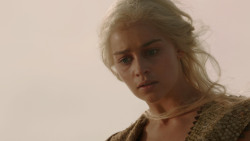 extant_GameOfThrones_1x10-FireAndBlood_2666