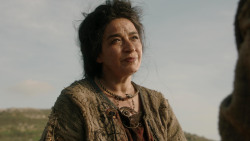 extant_GameOfThrones_1x10-FireAndBlood_2673