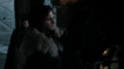 extant_GameOfThrones_1x10-FireAndBlood_2800