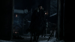 extant_GameOfThrones_1x10-FireAndBlood_2836