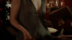 extant_GameOfThrones_1x10-FireAndBlood_2866