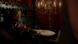 extant_GameOfThrones_1x10-FireAndBlood_2883