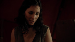 extant_GameOfThrones_1x10-FireAndBlood_2886