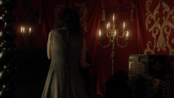 extant_GameOfThrones_1x10-FireAndBlood_2897