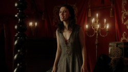 extant_GameOfThrones_1x10-FireAndBlood_2911