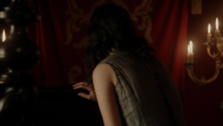 extant_GameOfThrones_1x10-FireAndBlood_2952