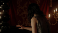 extant_GameOfThrones_1x10-FireAndBlood_2953