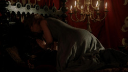 extant_GameOfThrones_1x10-FireAndBlood_2996