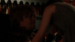 extant_GameOfThrones_1x10-FireAndBlood_3006