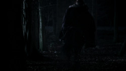 extant_GameOfThrones_1x10-FireAndBlood_3015