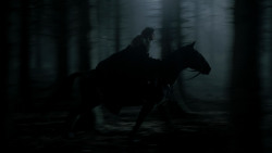 extant_GameOfThrones_1x10-FireAndBlood_3019