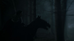 extant_GameOfThrones_1x10-FireAndBlood_3023