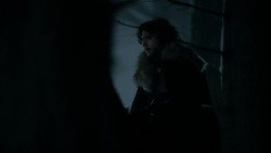 extant_GameOfThrones_1x10-FireAndBlood_3071
