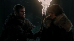 extant_GameOfThrones_1x10-FireAndBlood_3113