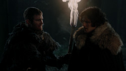 extant_GameOfThrones_1x10-FireAndBlood_3117