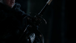 extant_GameOfThrones_1x10-FireAndBlood_3190