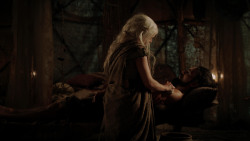 extant_GameOfThrones_1x10-FireAndBlood_3255