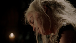 extant_GameOfThrones_1x10-FireAndBlood_3258