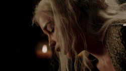 extant_GameOfThrones_1x10-FireAndBlood_3267