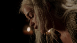 extant_GameOfThrones_1x10-FireAndBlood_3269