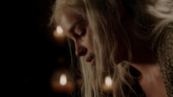 extant_GameOfThrones_1x10-FireAndBlood_3271