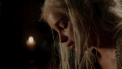 extant_GameOfThrones_1x10-FireAndBlood_3273