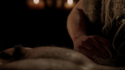 extant_GameOfThrones_1x10-FireAndBlood_3287